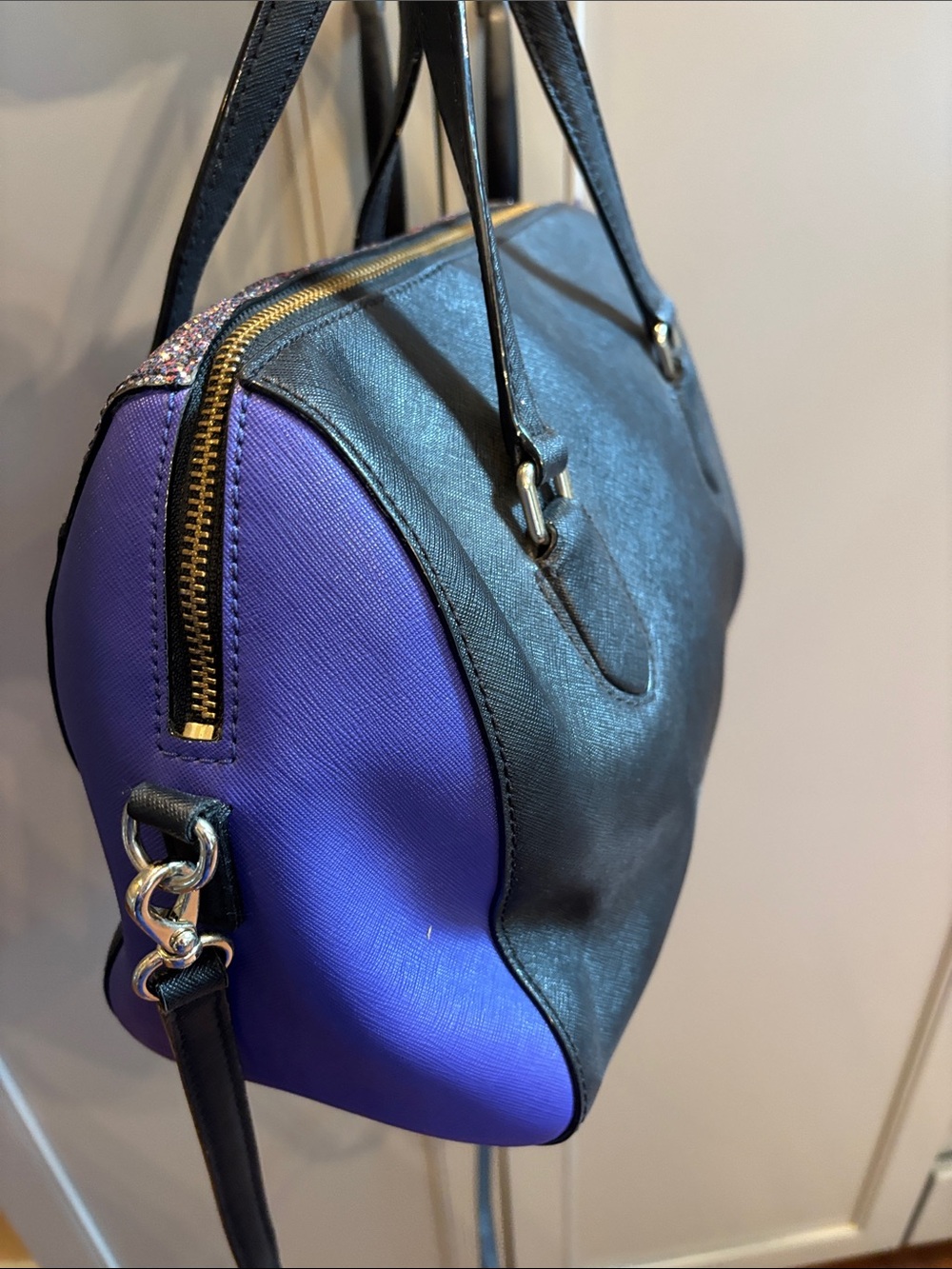 Kate Spade Laurel Way Glitter Crossbody - Picture 3 of 11